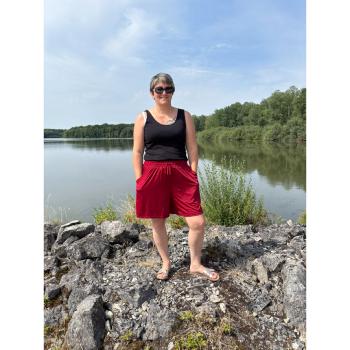 Short ESSENTIEL rouge