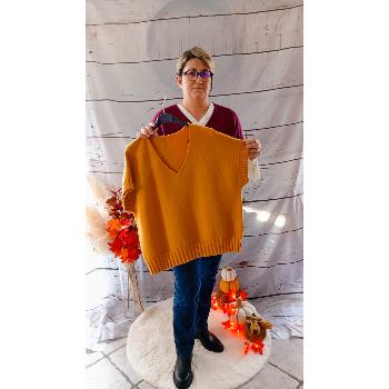 Pull sans manche col V