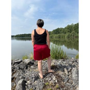 Short ESSENTIEL rouge