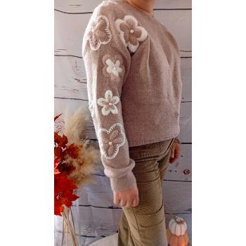 Pull à fleurs camel